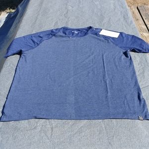 CLOUDVEIL Medium Med M Men's  T-shirt Tee Shirt NWT New blue short sleeves